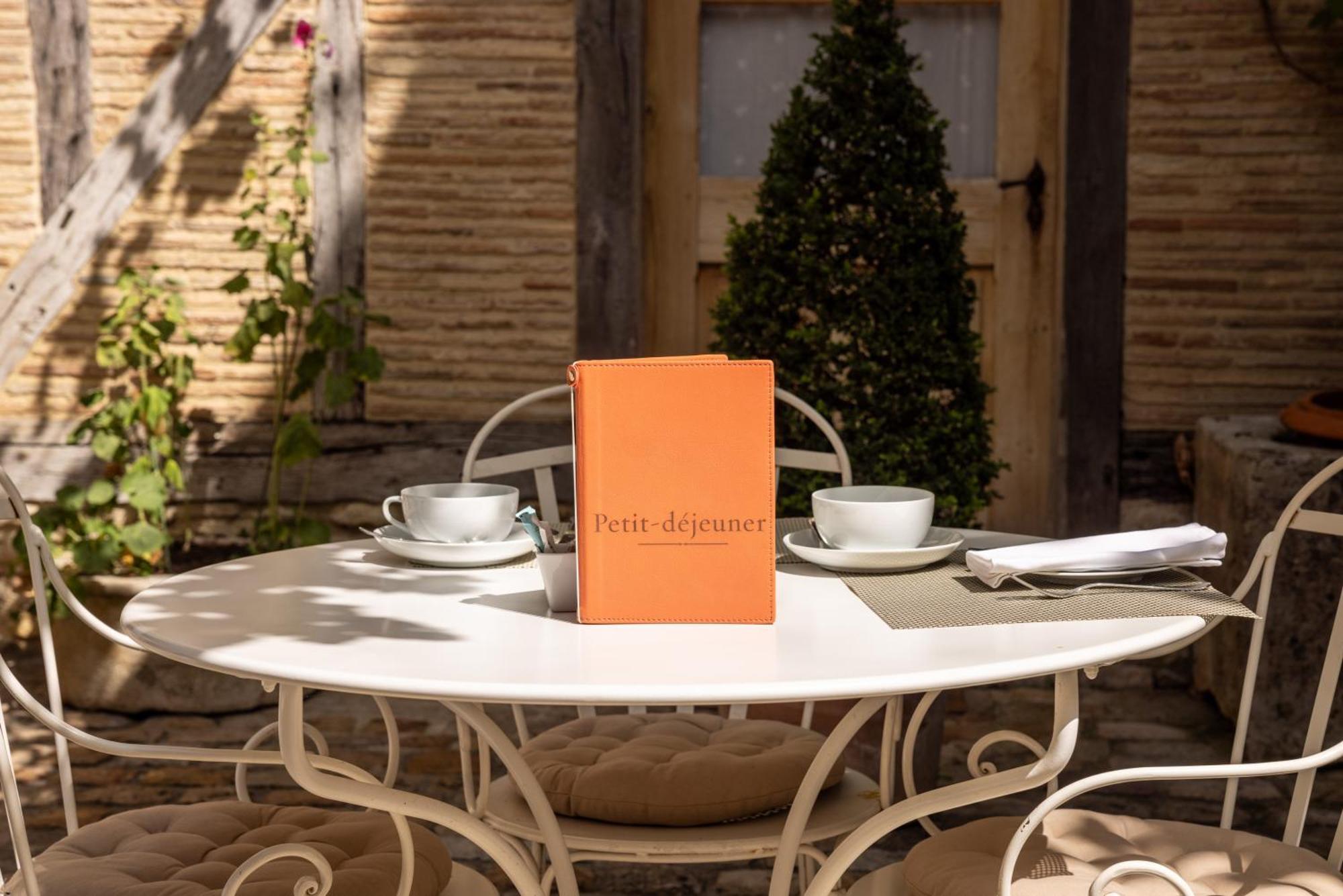 Le Champ Des Oiseaux Hotel & Spa Troyes Ngoại thất bức ảnh
