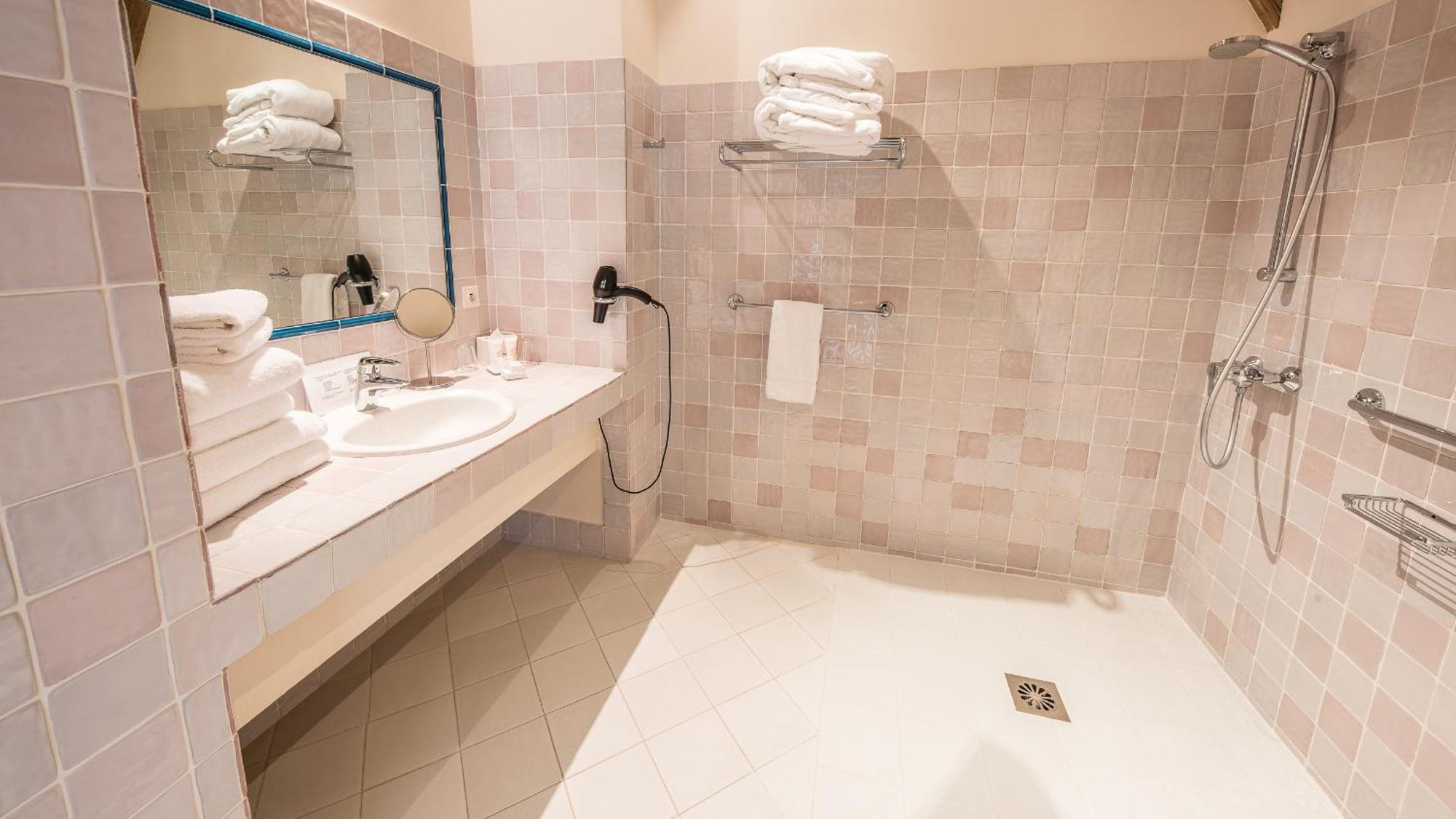 Le Champ Des Oiseaux Hotel & Spa Troyes Ngoại thất bức ảnh