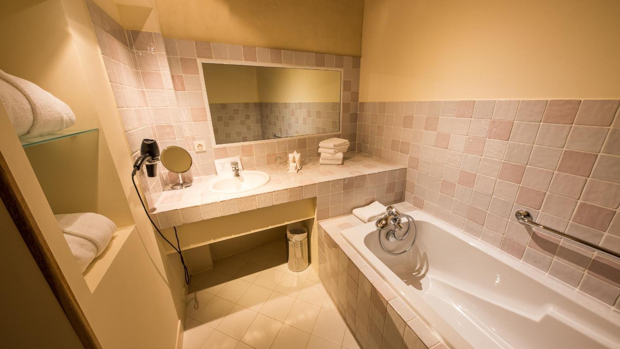 Le Champ Des Oiseaux Hotel & Spa Troyes Ngoại thất bức ảnh