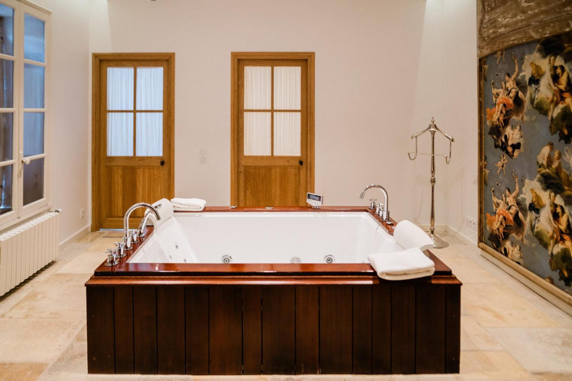 Le Champ Des Oiseaux Hotel & Spa Troyes Ngoại thất bức ảnh